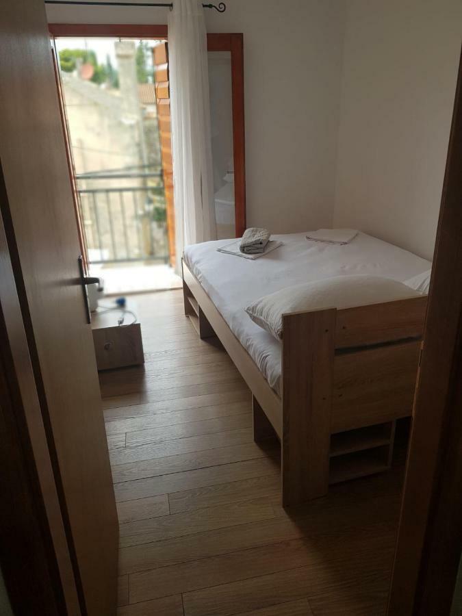 Ana Apartment Sveti Filip i Jakov Luaran gambar